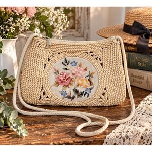 Vintage Woven Straw Shoulder Bag Floral Needlepoint Purse Cottagecore Crossbody